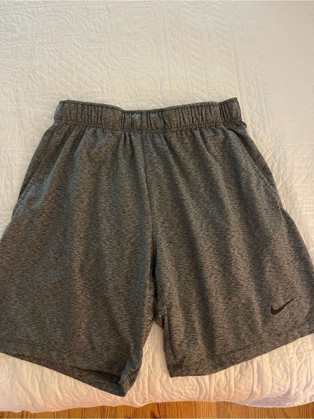 Nike Men’s Dark Gray Athletic Training Shorts